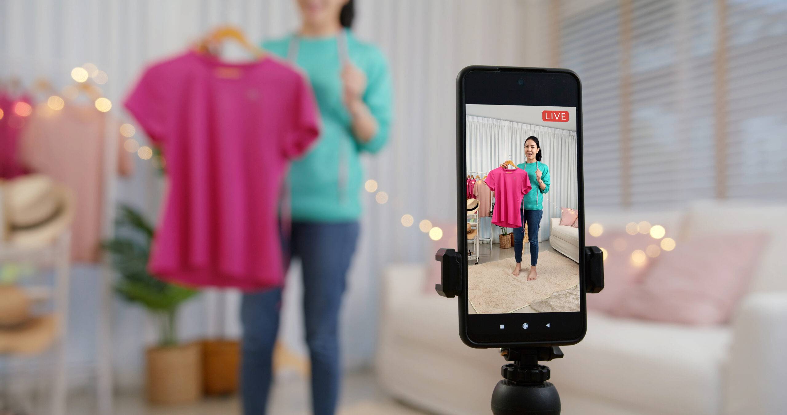 Live commerce: o que é e como fazer na Black Friday?