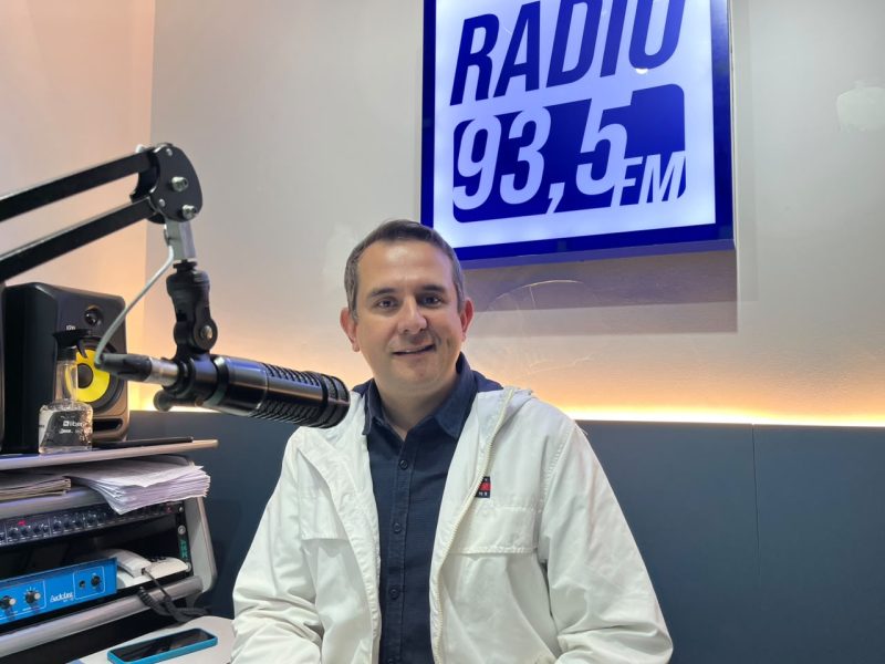 Hora da Fé: o programa do Padre Pierre Maurício na 93 FM